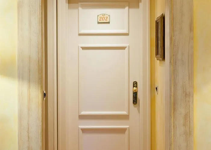 Selva Candida Otel